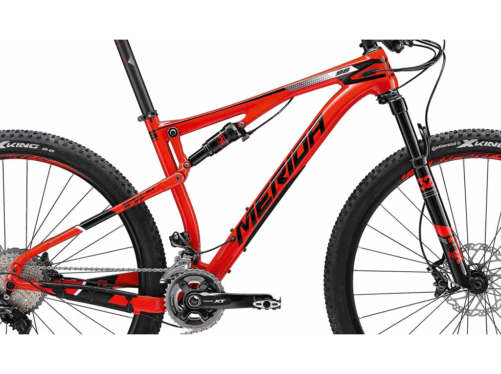 Rám  NINETY-SIX 9.XT  Red (White/Black)  M