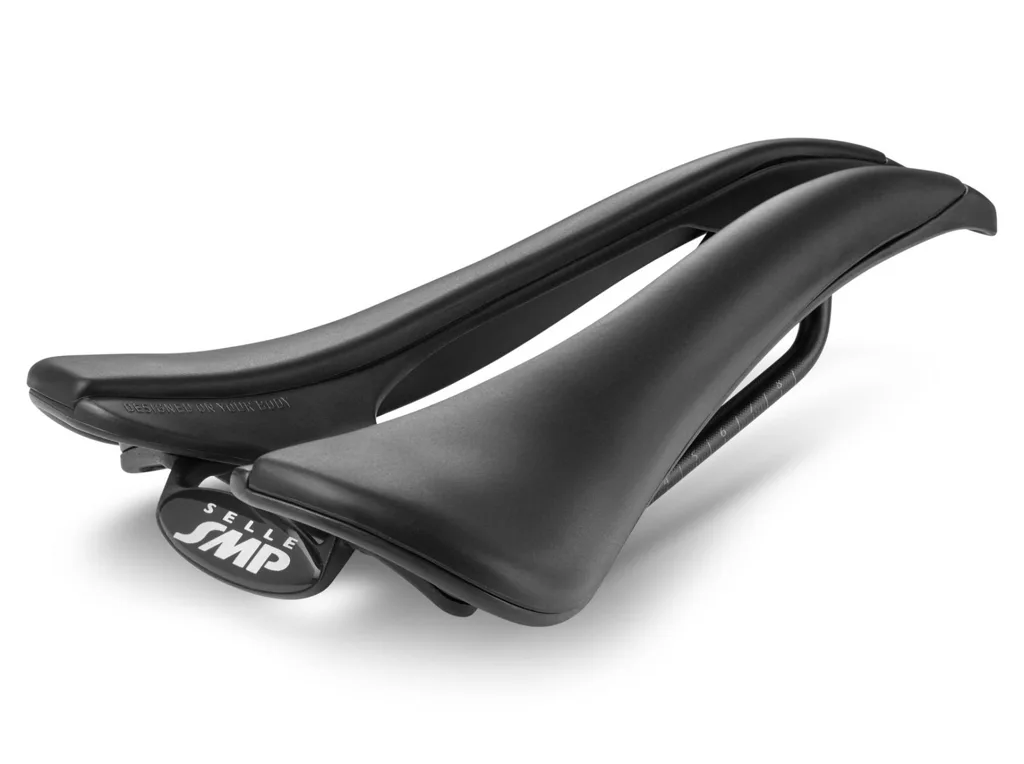 SMP - Sedlo EVO 140mm black